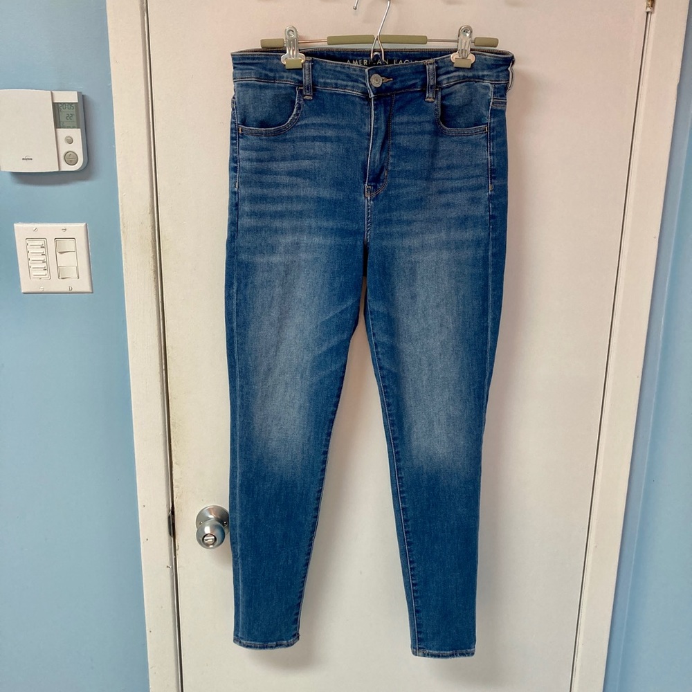 American Eagle hi-rise jegging